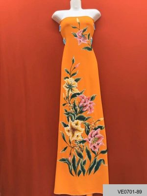 1626408378 98 vai ao dai thai tuan ve hoa (15)